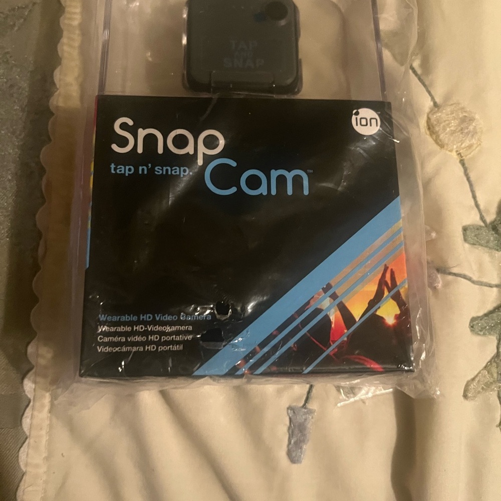 Snap Cam - Black Wearable HD Video Camera